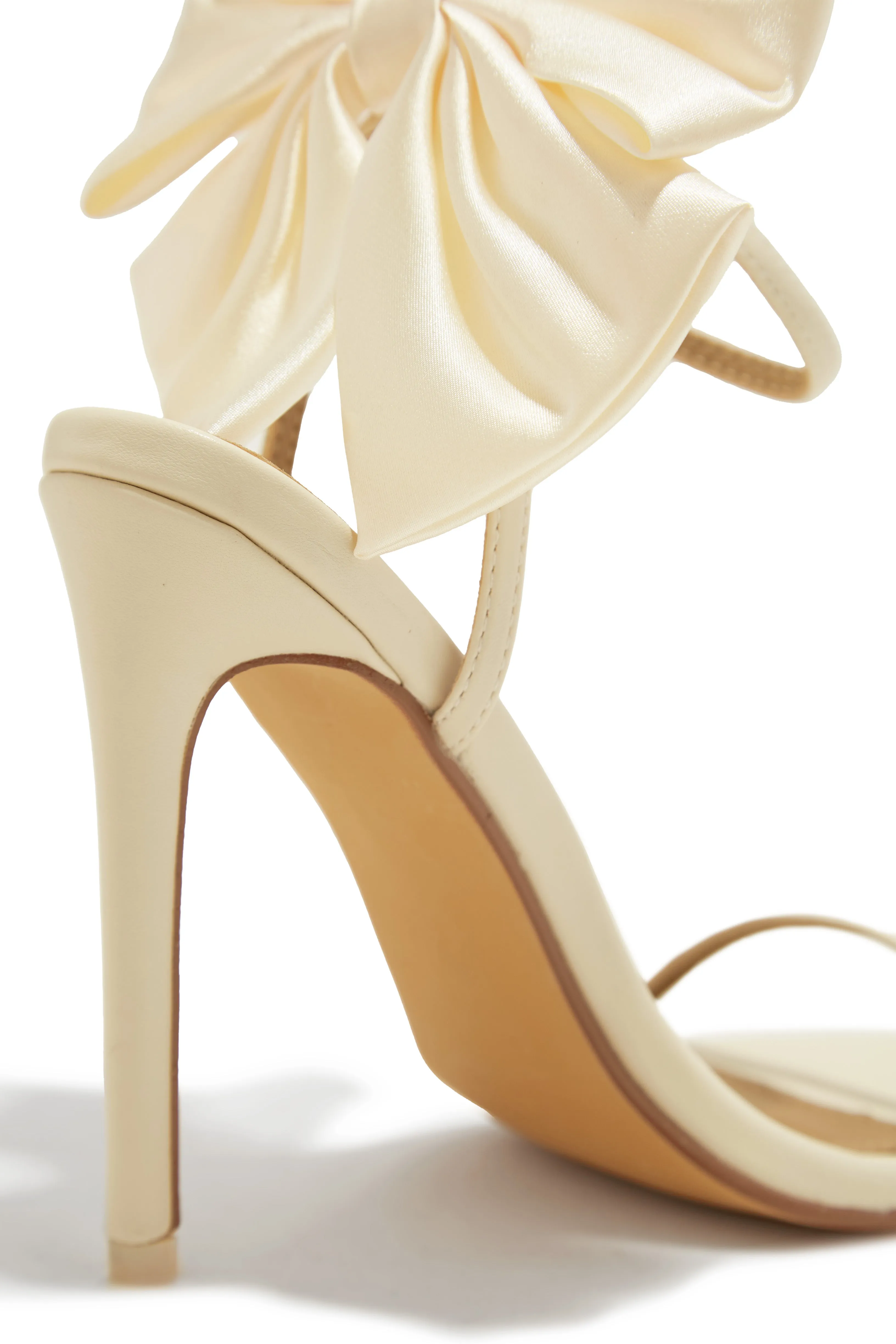 Pauline High Heels with Bow Detailing - Cream