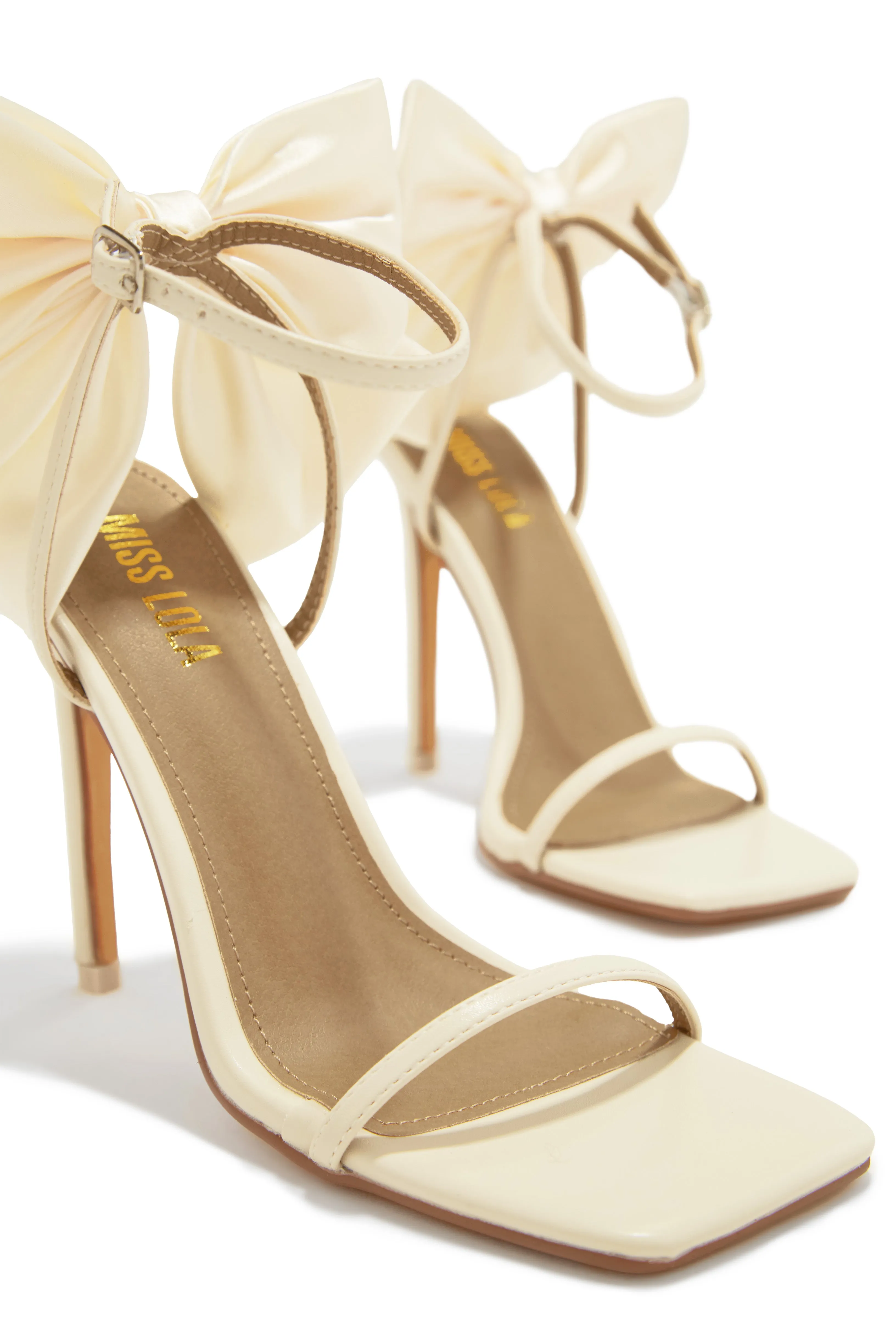 Pauline High Heels with Bow Detailing - Cream