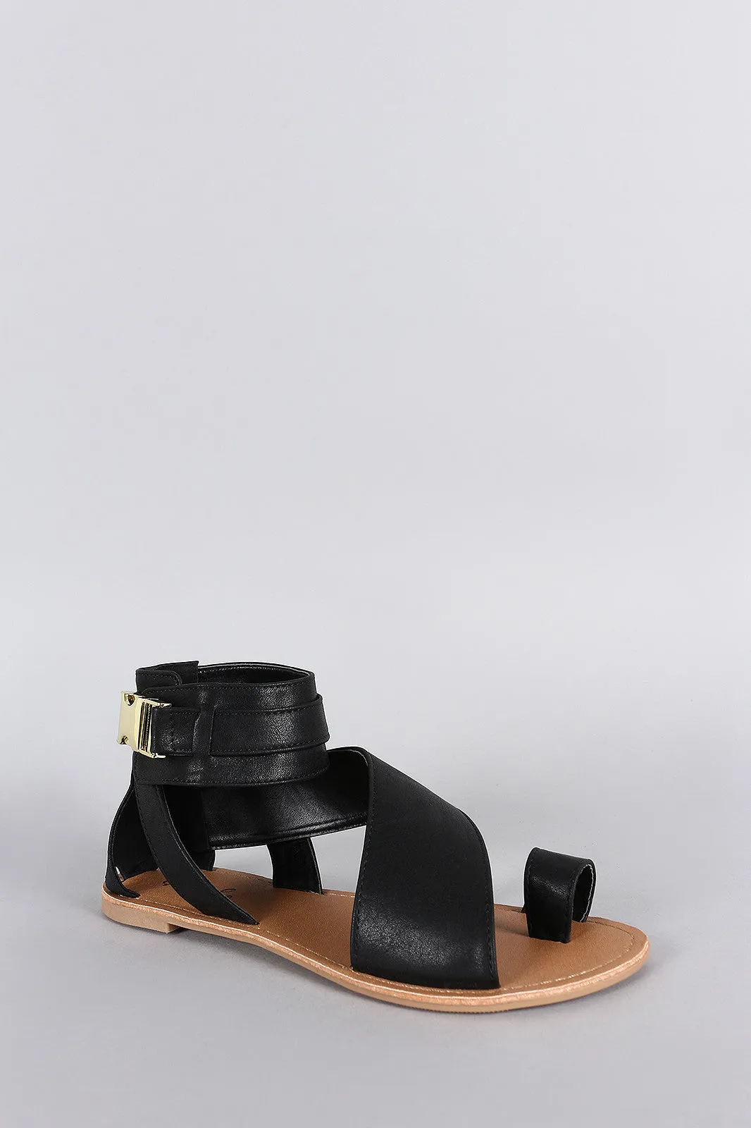 Qupid Buckle Strappy Toe Ring Flat Sandal