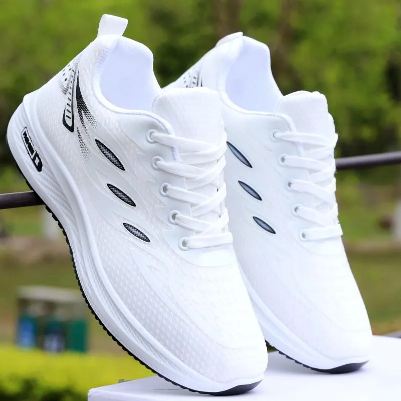 Summer mesh breathable lightweight soft-soled sneakers